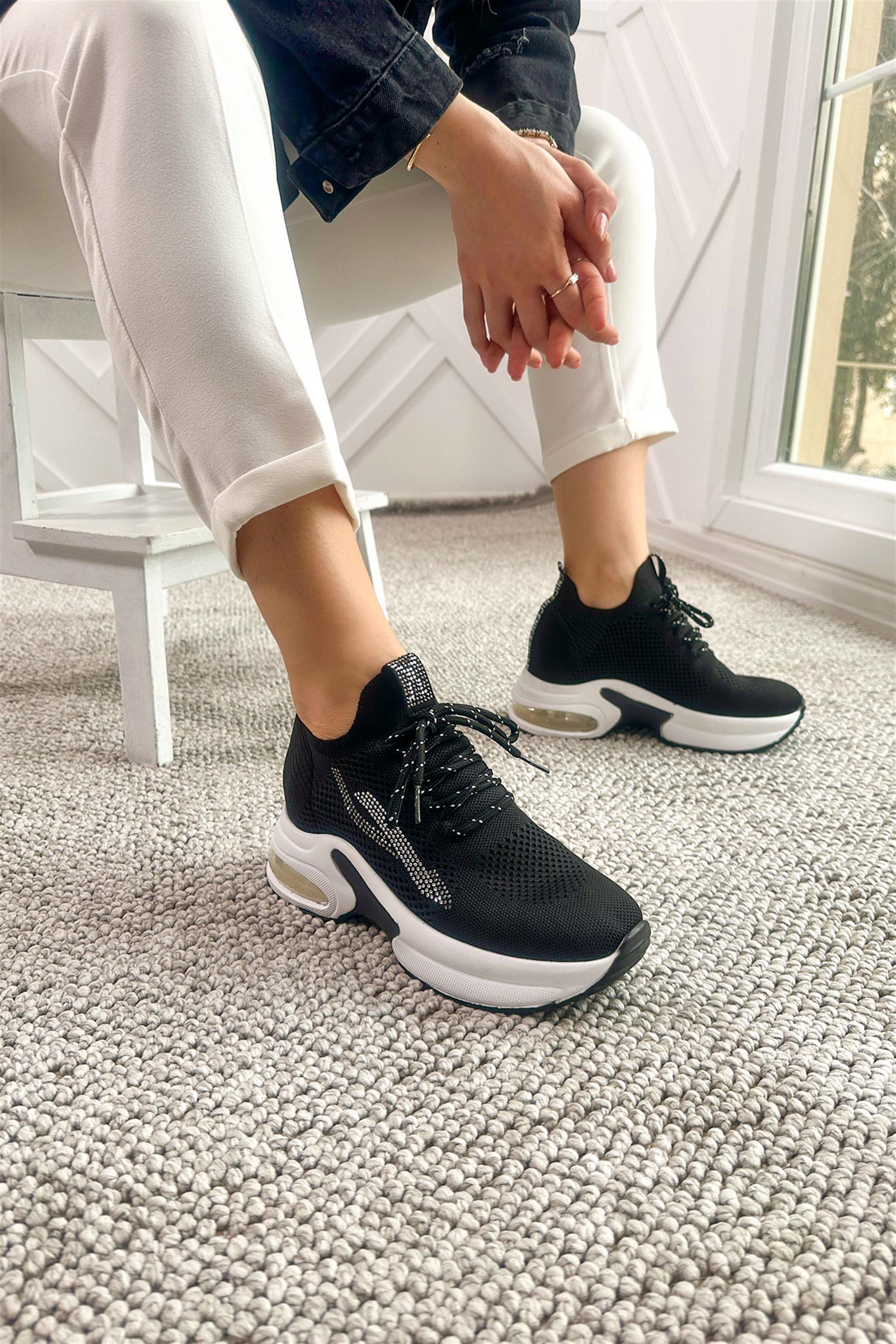 Cabra Siyah Taşlı Triko Gizli Dolgu Topuklu Air Taban Kadın Sneaker Spor  Ayakkabı