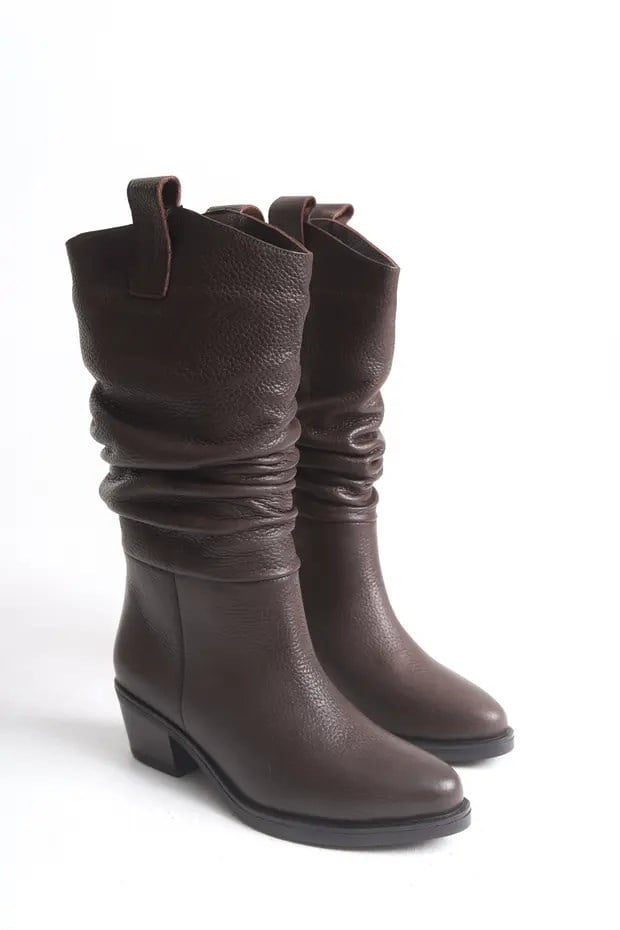 DİNA KADIN WESTERN BOT 