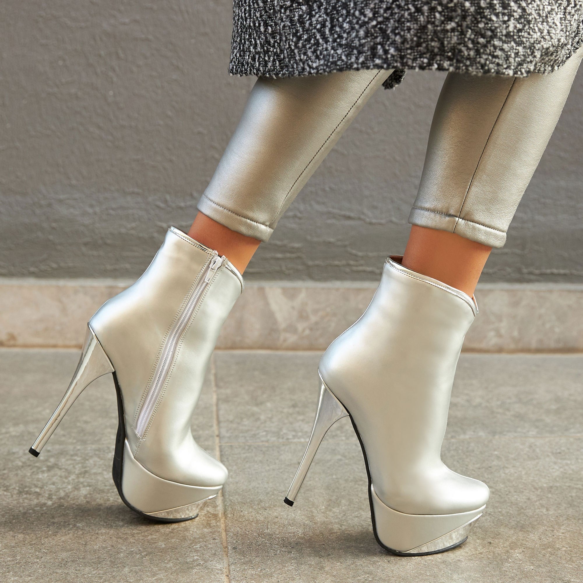 Gabi Lame Platform Topuklu Bootie