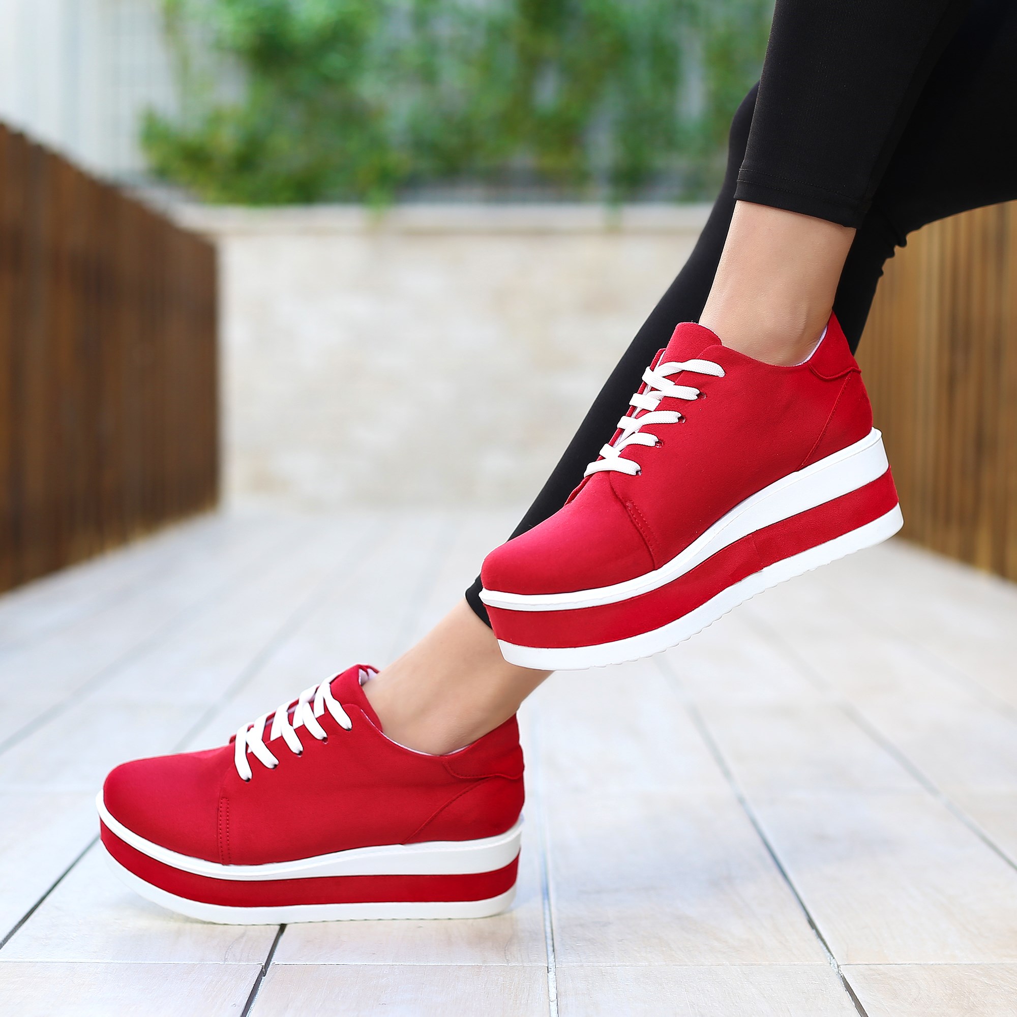 Gavir Süet Kırmızı Yüksek Tabanlı Spor Ayakkabı