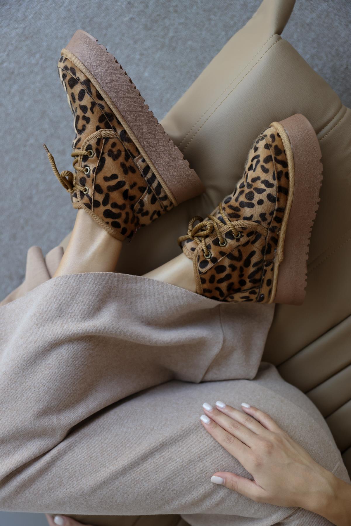 Heribo Leopar İçi Yünlü Kalın Tabanlı Bağcıklı Bot