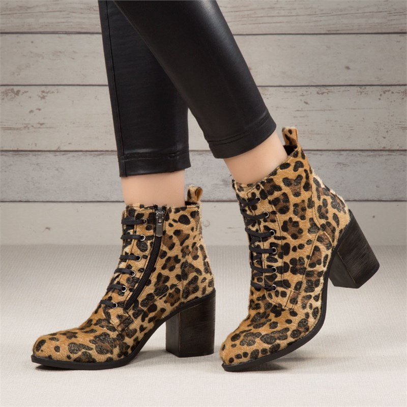 Mender Leopar Kısa Topuklu Bot