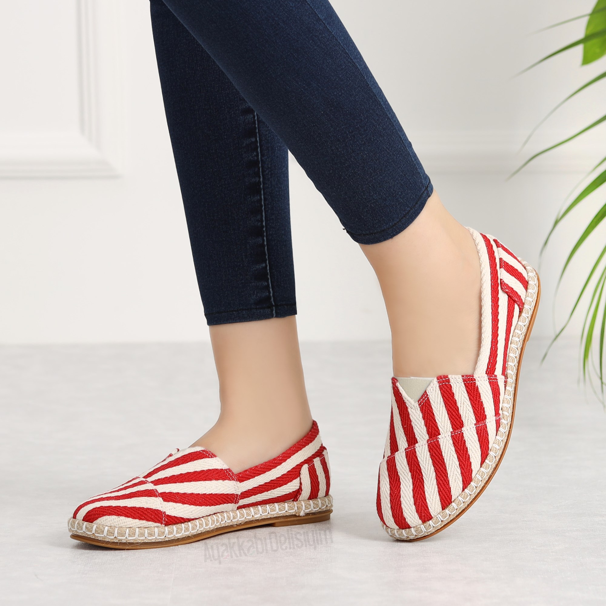 Monrov Kırmızı Espadril Kadın Babet Ayakkabı