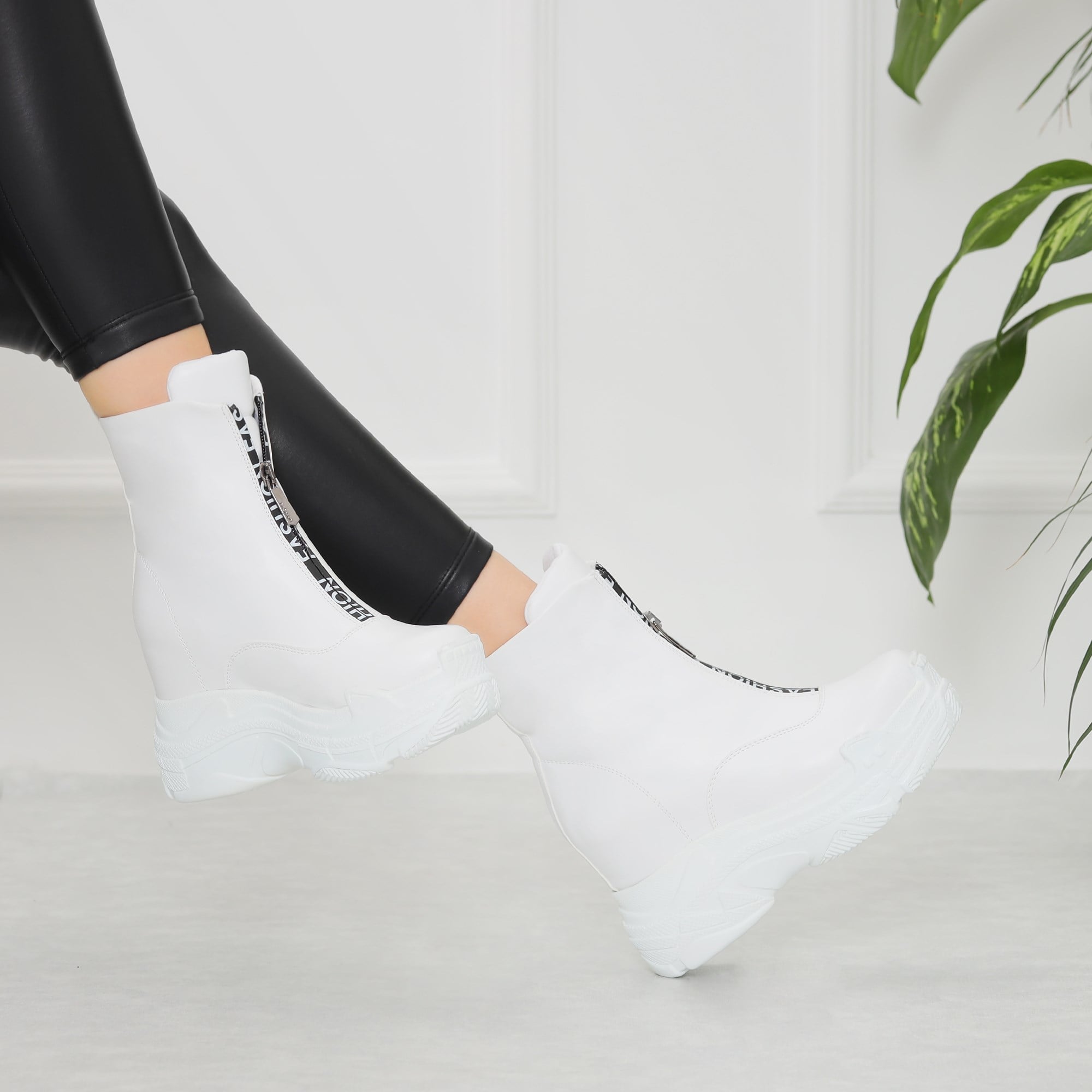 Nigonda S.Deri Beyaz 