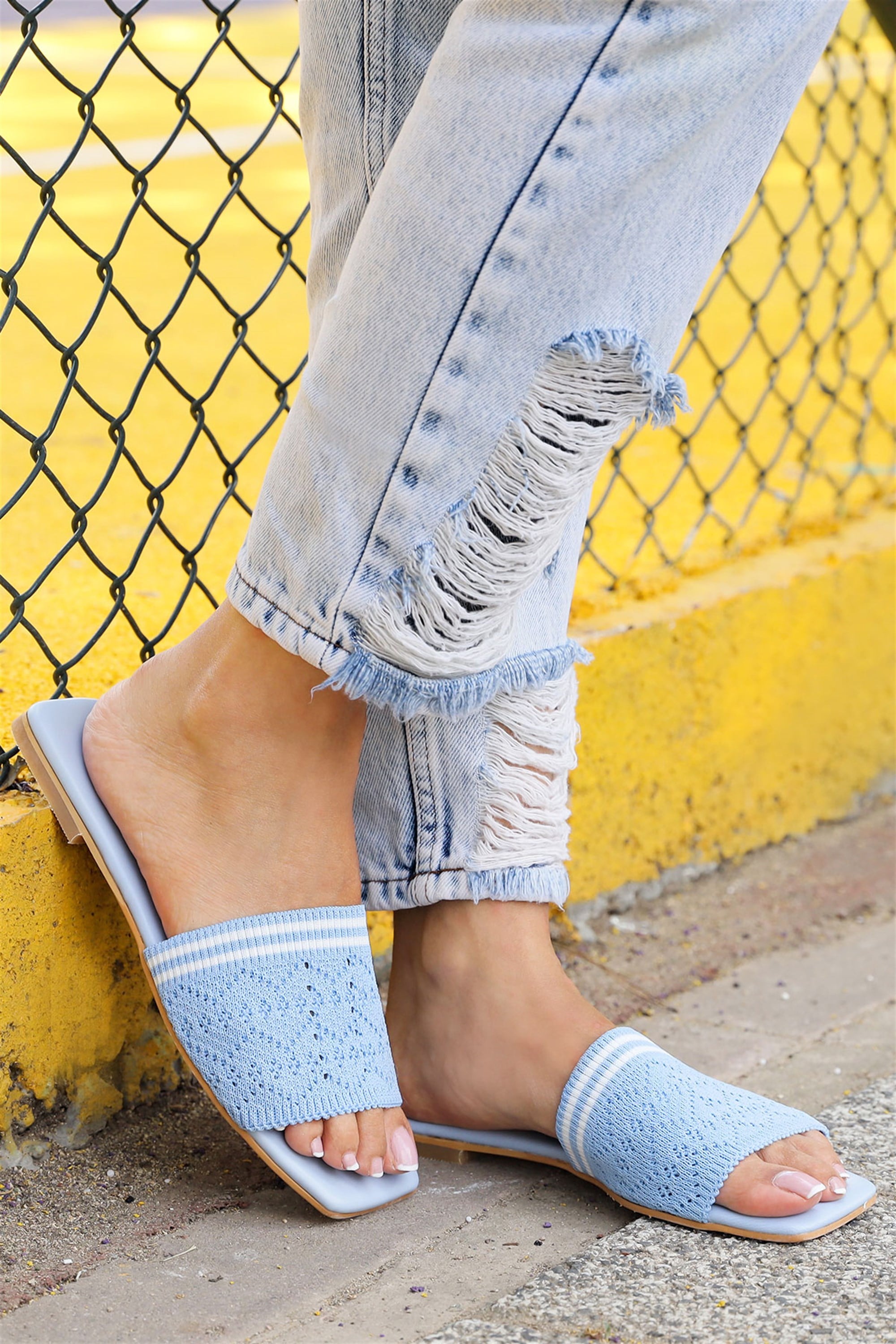 Pirip Mavi Triko Bantlı Kadın Terlik