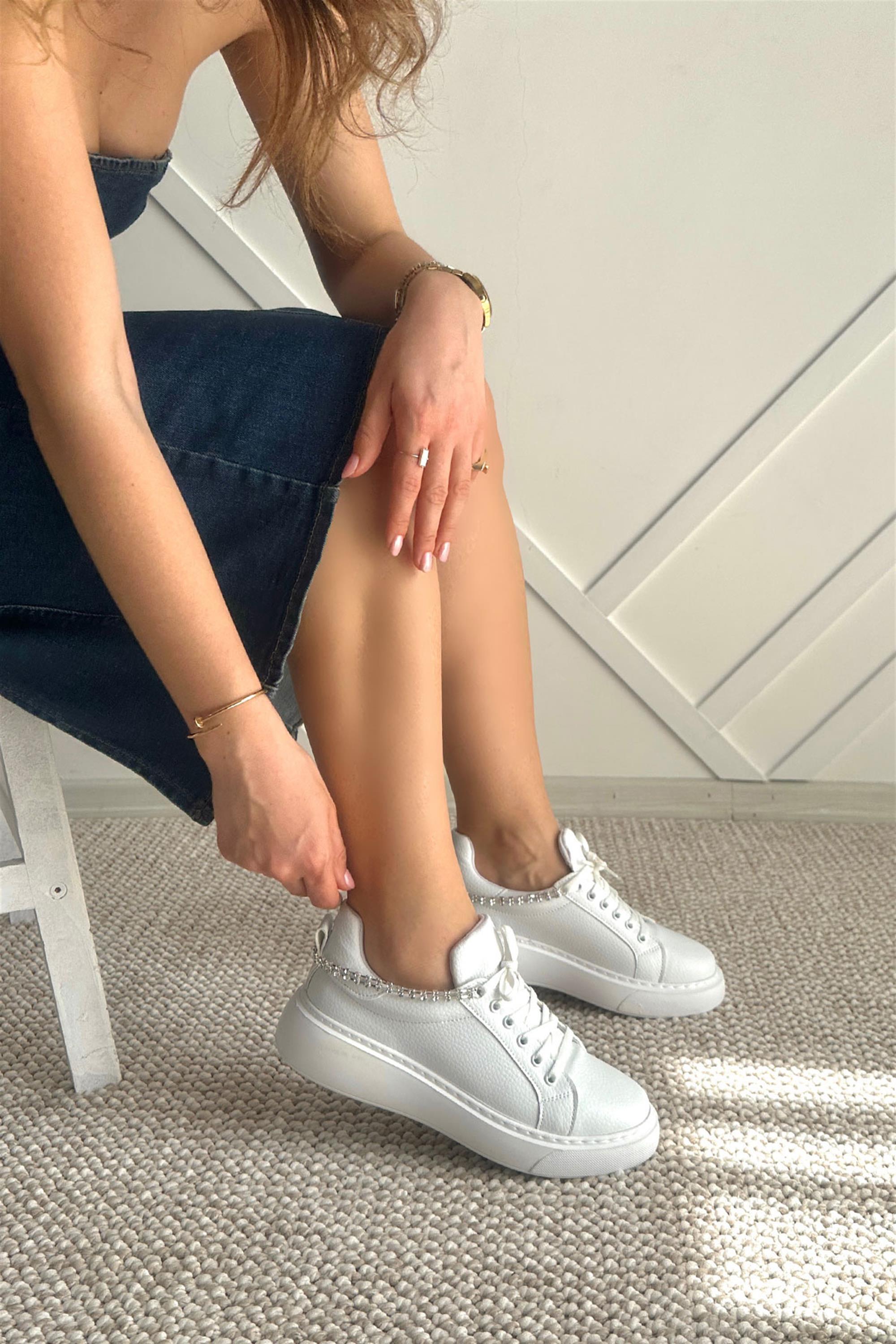 Popa Beyaz Taşlı Sneaker Kadın Spor Ayakkabı