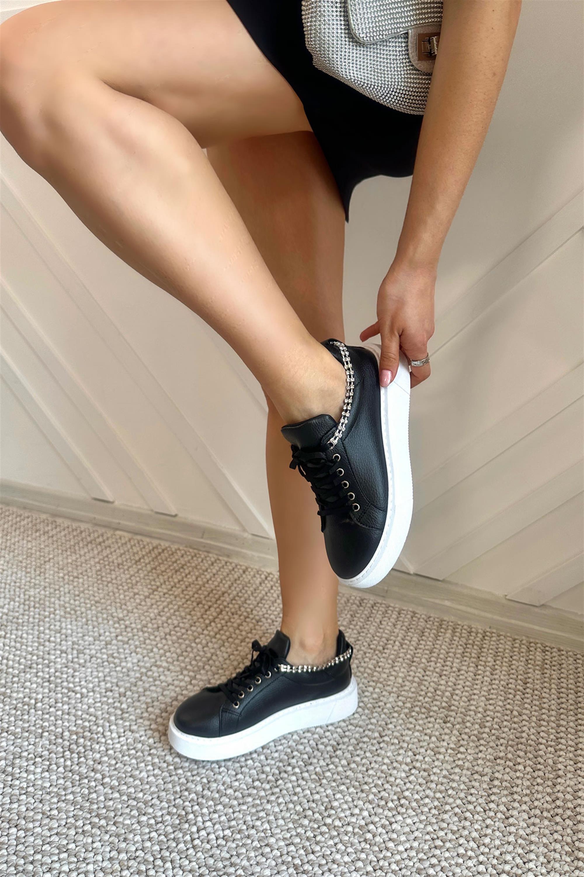 Popa Siyah Taşlı Sneaker Kadın Spor Ayakkabı
