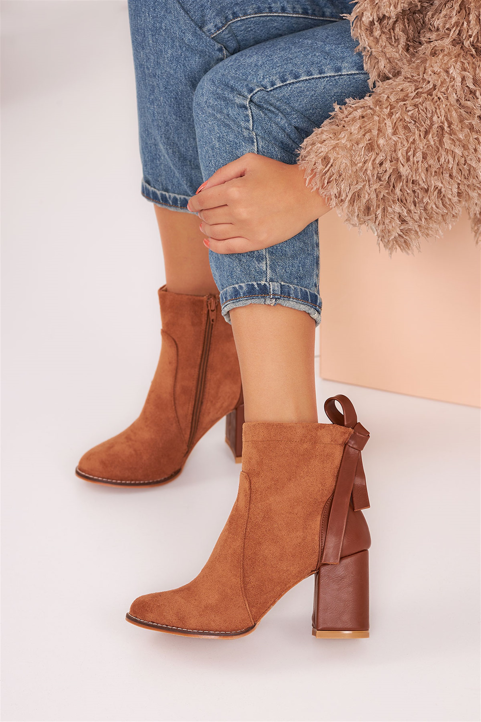 Poterson Taba Rengi Kalın Topuklu Bot