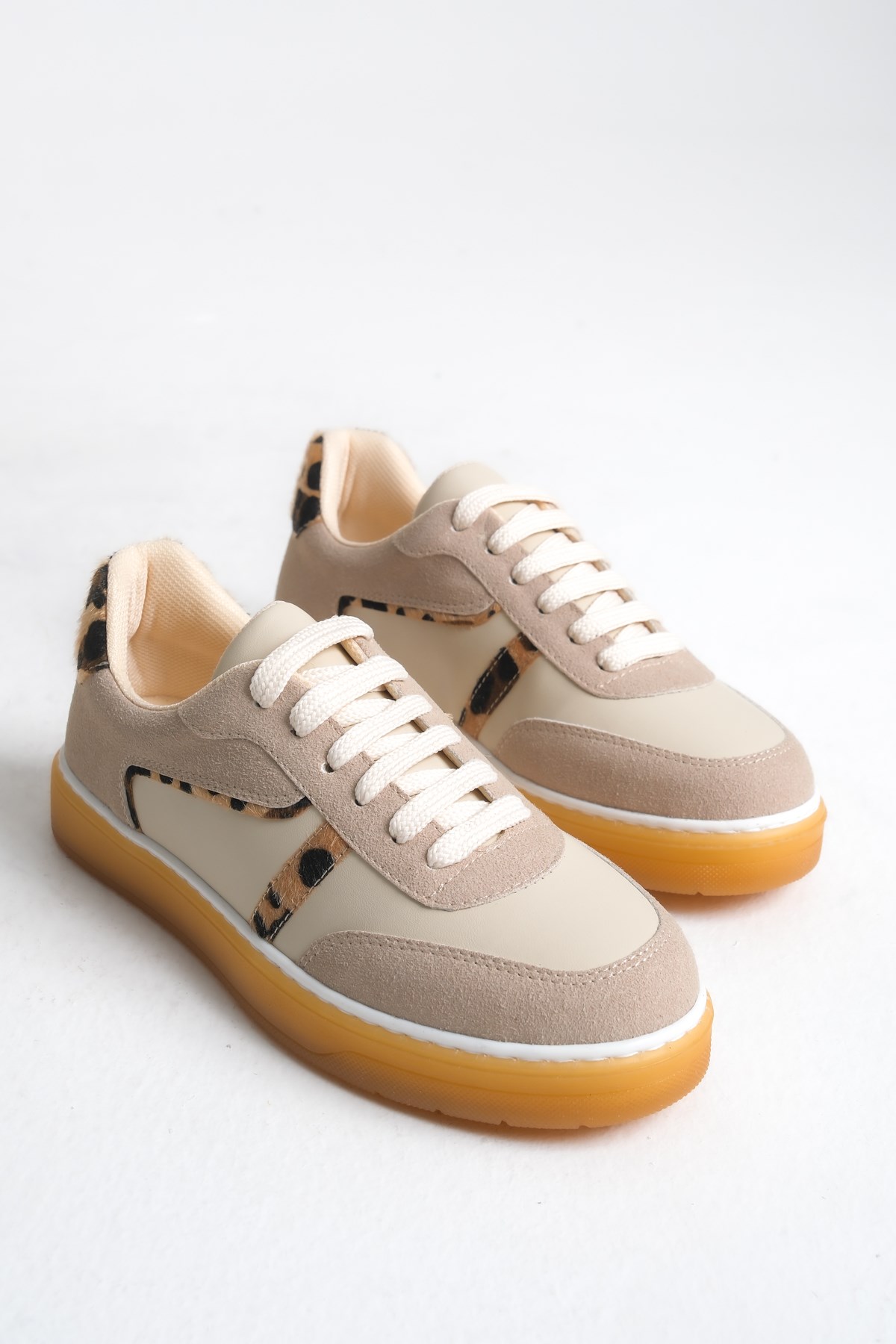 SOFYA SNEAKERS