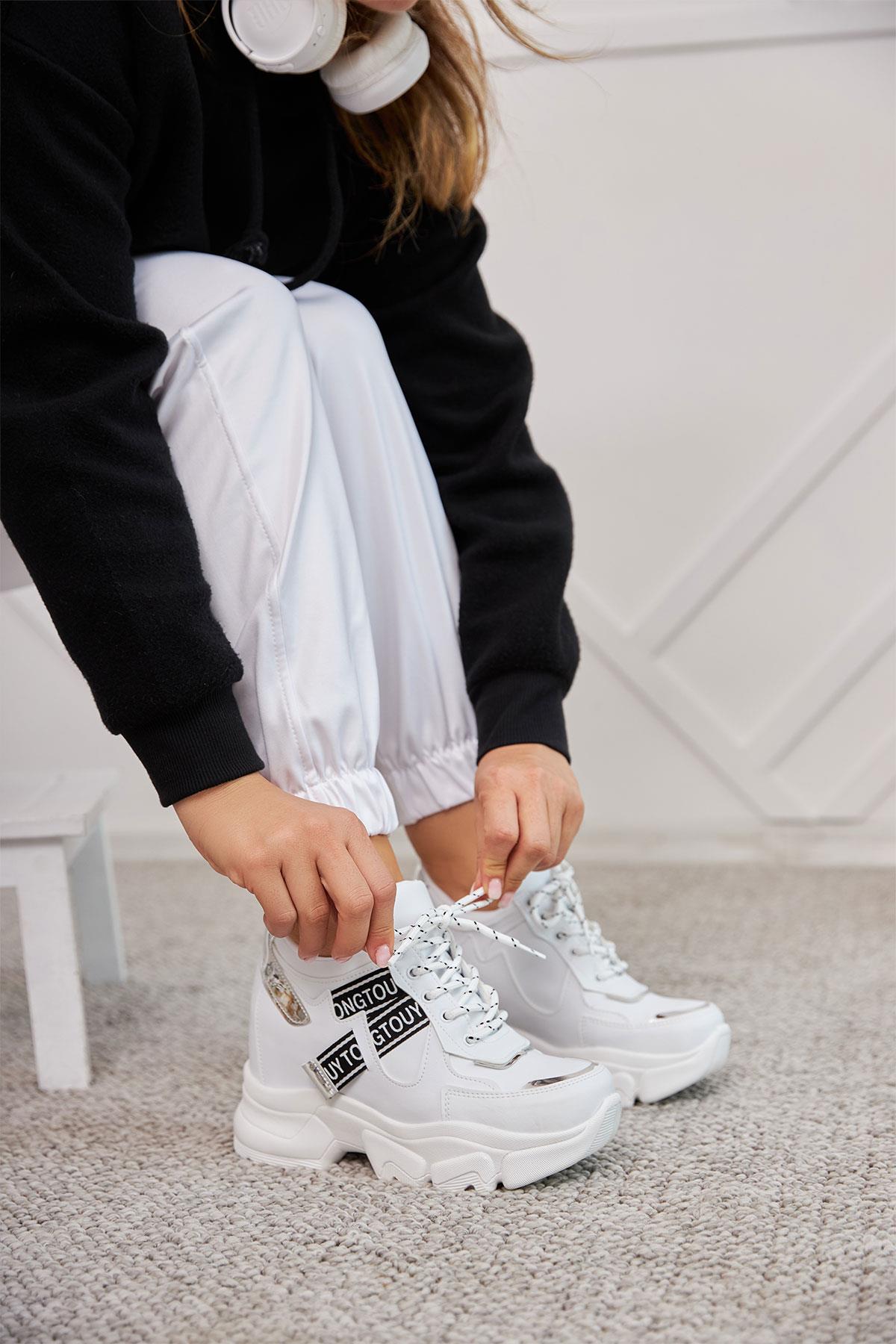 Teros Beyaz Gizli Dolgu Topuklu Kalın Taban Kadın Spor Ayakkabı Bot