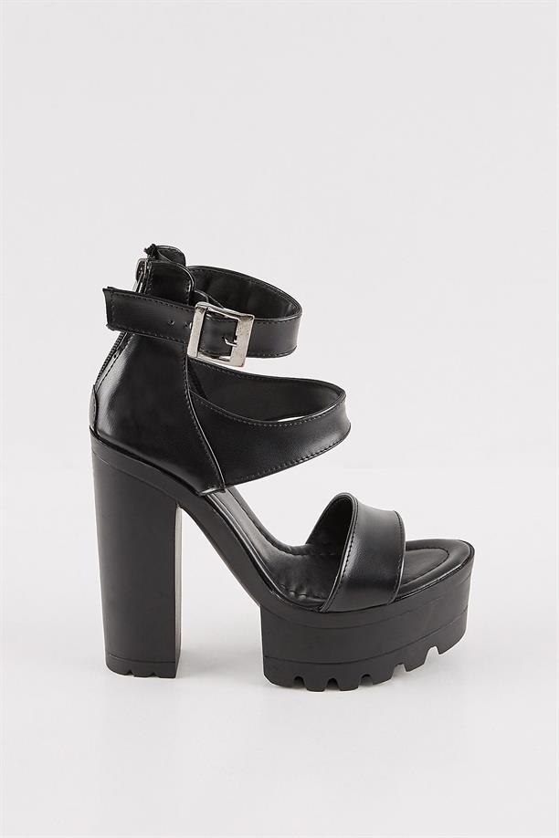 Foymi Siyah Platform Topuklu Ayakkabı