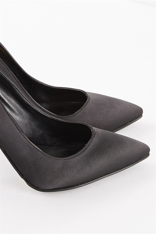 Samira Saten Siyah Stiletto Ayakkabı