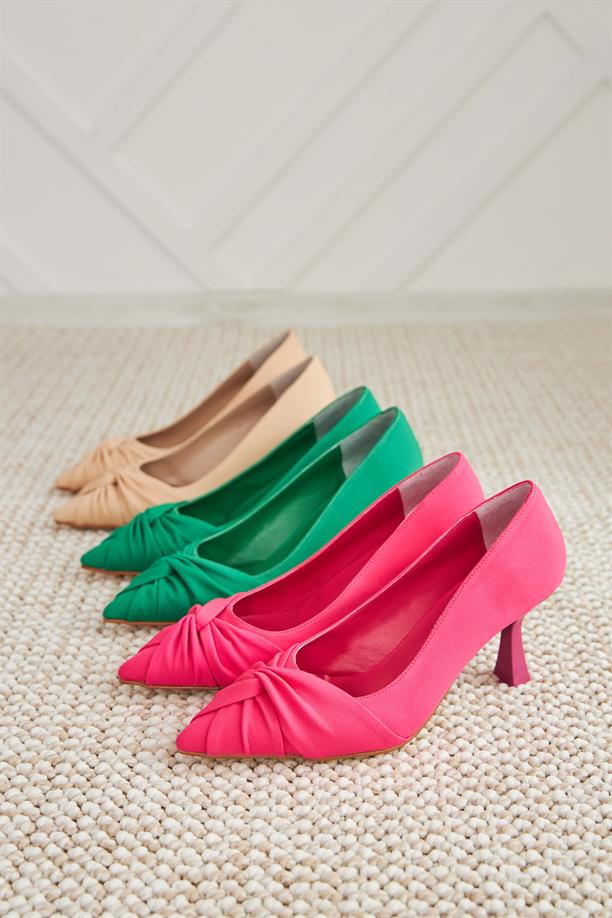 Viyori Ten Rengi Süet Kısa Topuklu Kadın Stiletto Ayakkabı