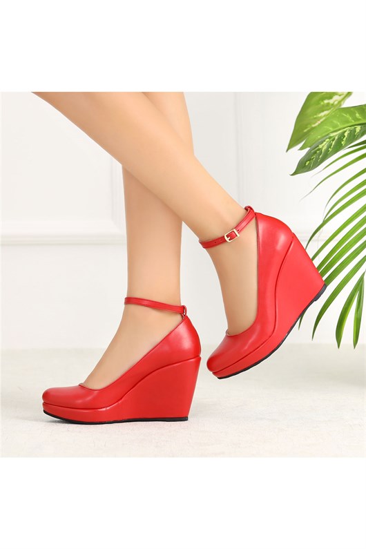 Yipina Kırmızı Dolgu Topuklu Ayakkabı