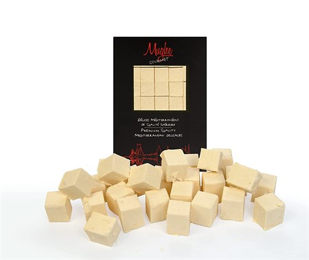 Mughe Gourmet Bitesize Butter Halva Cubes - Traditional Floss Halvah Gifts - Turkish Special Cotton Candy Pismaniye Sweet 310gr ℮ 11oz, 40 pcs - Special Cube Halvah Candy Gift Box - Confectionery Pishmaniye