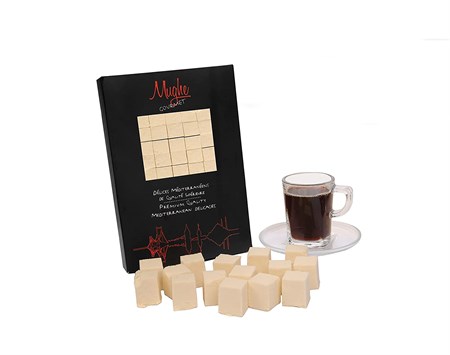 Mughe Gourmet Bitesize Butter Halva Cubes - Traditional Floss Halvah Gifts - Turkish Special Cotton Candy Pismaniye Sweet 310gr ℮ 11oz, 40 pcs - Special Cube Halvah Candy Gift Box - Confectionery Pishmaniye