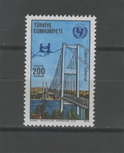 0426 Boğaziçi Köprüsü'nün Açılışı Unicef Kervanının Köprüden Geçişi