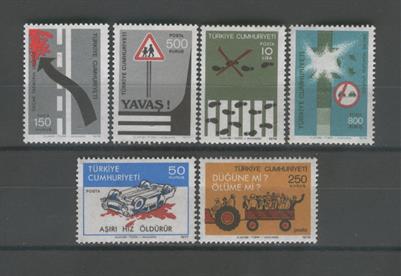 0486 Trafik Konulu Sürekli Seri Plaka Yazısız