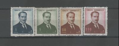 0320 Atatürk Portreli Sürekli Seri