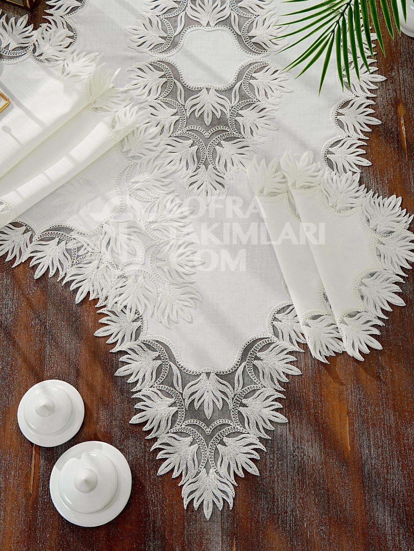 Hanzade Model Salon Örtü Takımı - 5 Parça Set - Kırık Beyaz Dantel - Kırık Beyaz Kumaş