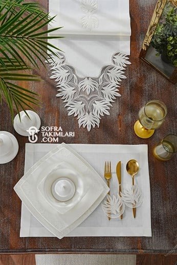 Hanzade Model Amerikan Servis Seti - Kırık Beyaz Dantel - Kırık Beyaz Kumaş