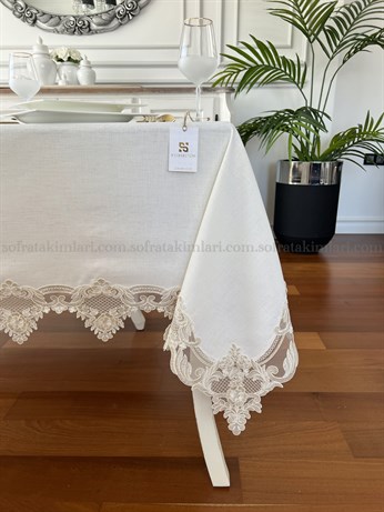 Victoria Model Lüx Masa Örtüsü Kırık Beyaz Kumaş