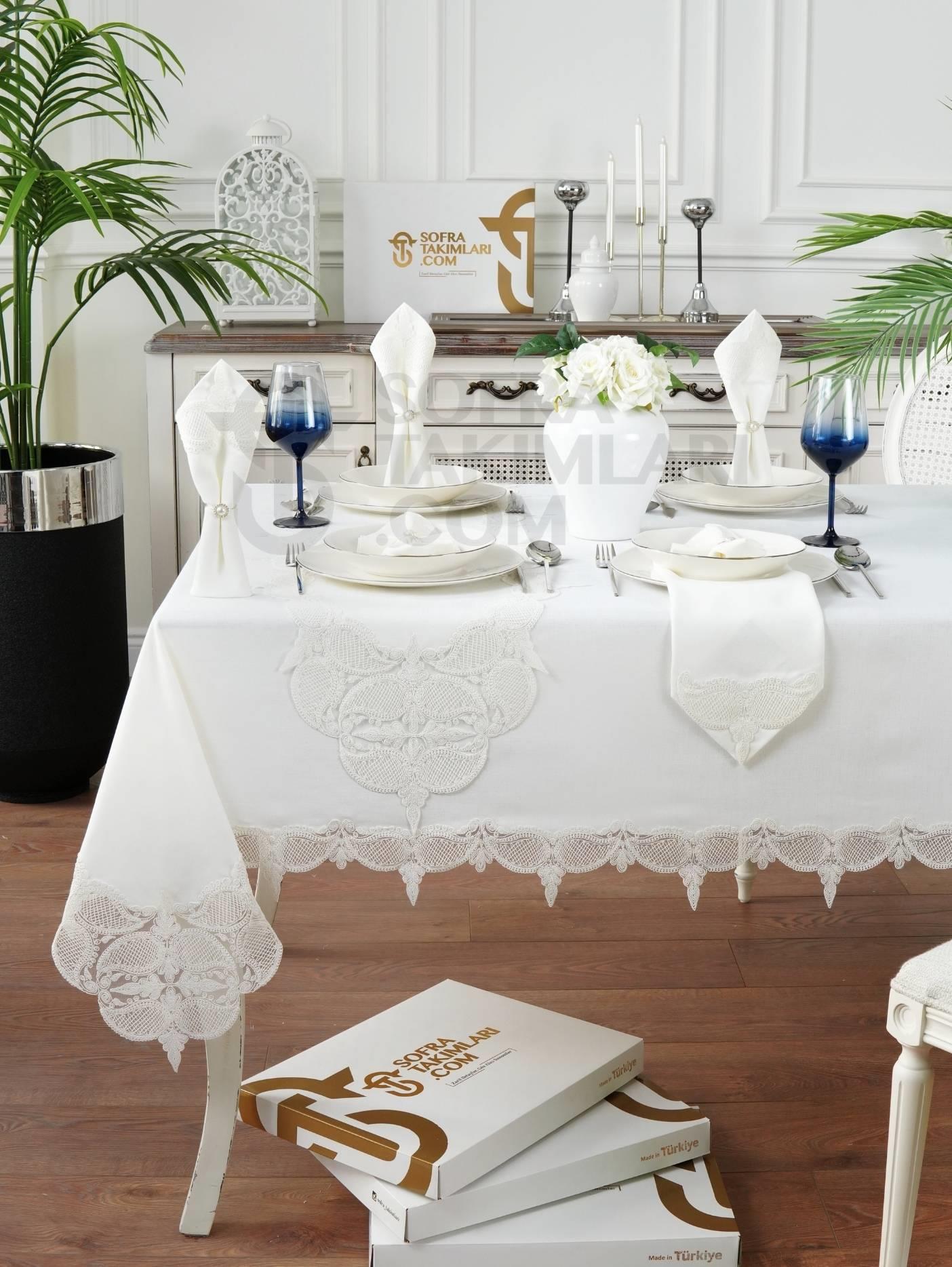 Ela Lüx Masa Örtüsü Takımı 26 Parça