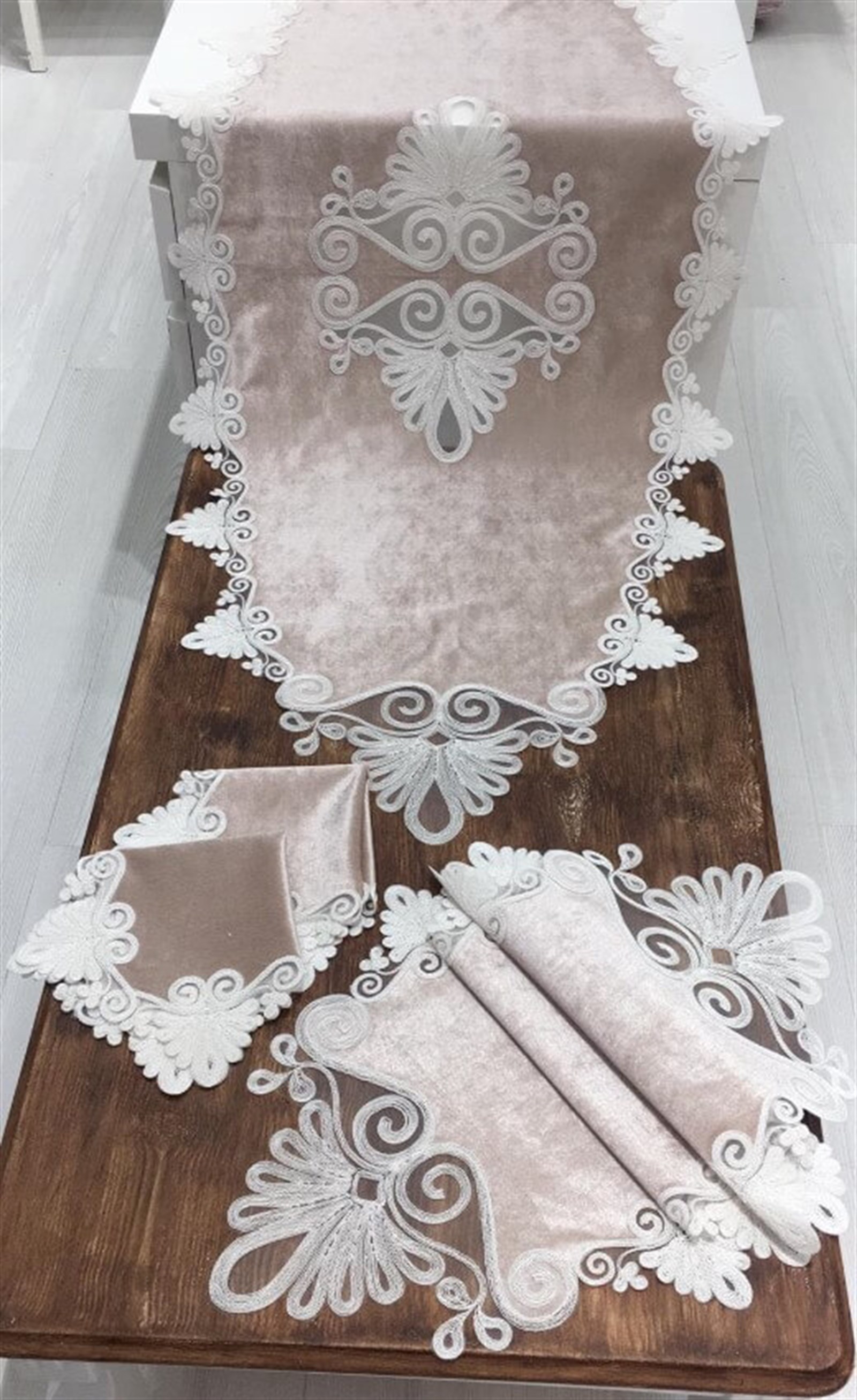 Salon Takımı Kadife 5 Parça Ella