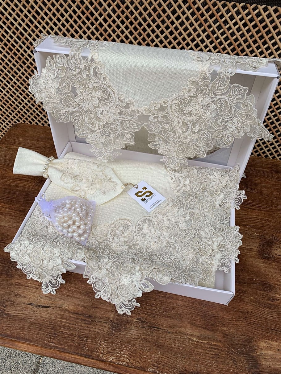 Sarmaşık Lüx Masa Örtüsü Takımı 26 Parça