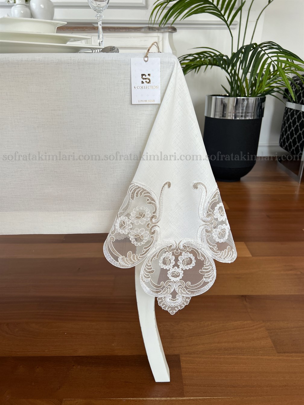 Sweety Model Eko Masa Örtüsü