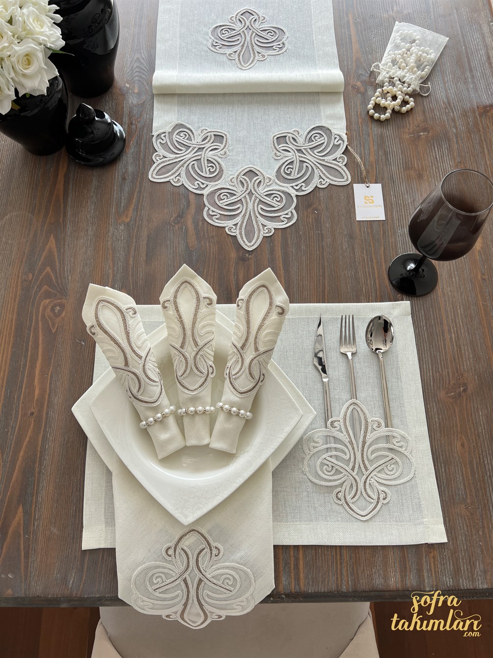 Viento Model Peçeteli Ranırlı Amerikan Servisi Linen Kumaş