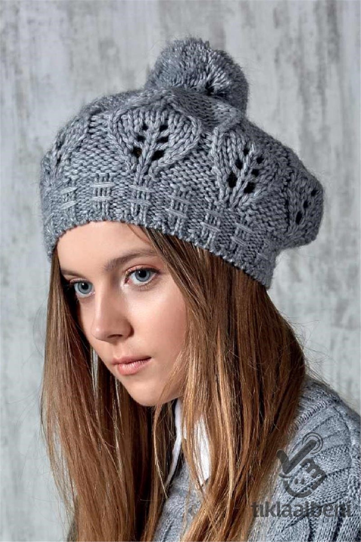 Bayan Örgülü Ressam Bere B-1533