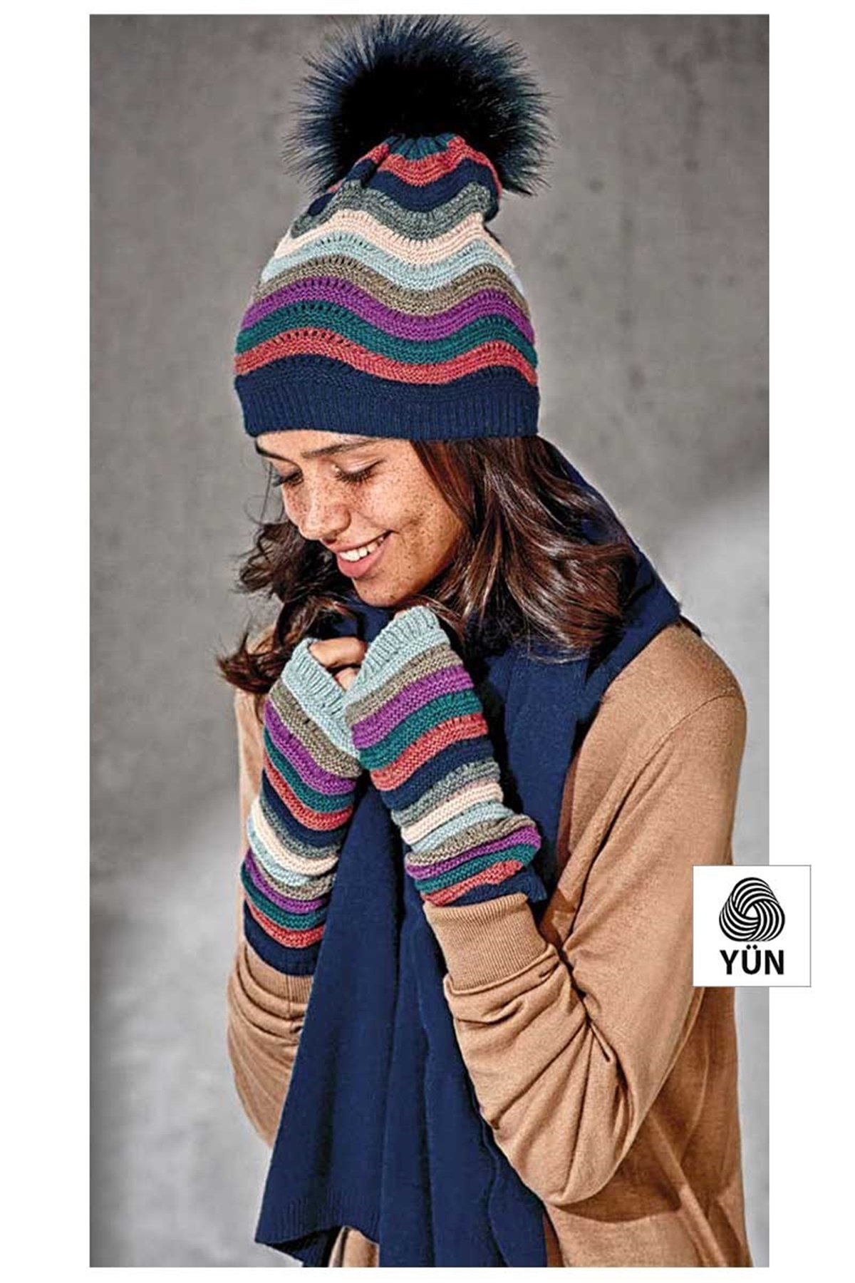 Beyoğlu Kadın Atkı Bere Eldiven Seti 33081