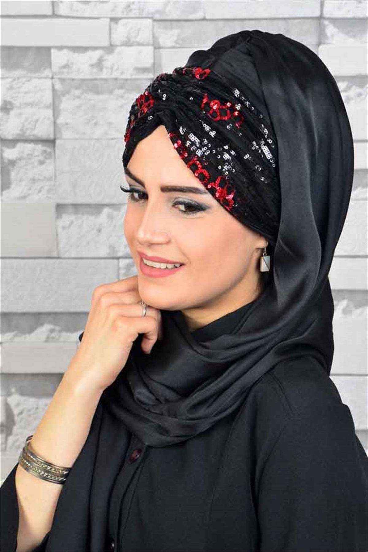 Büzgülü Siyah Bandana Pratik Şal BND6045