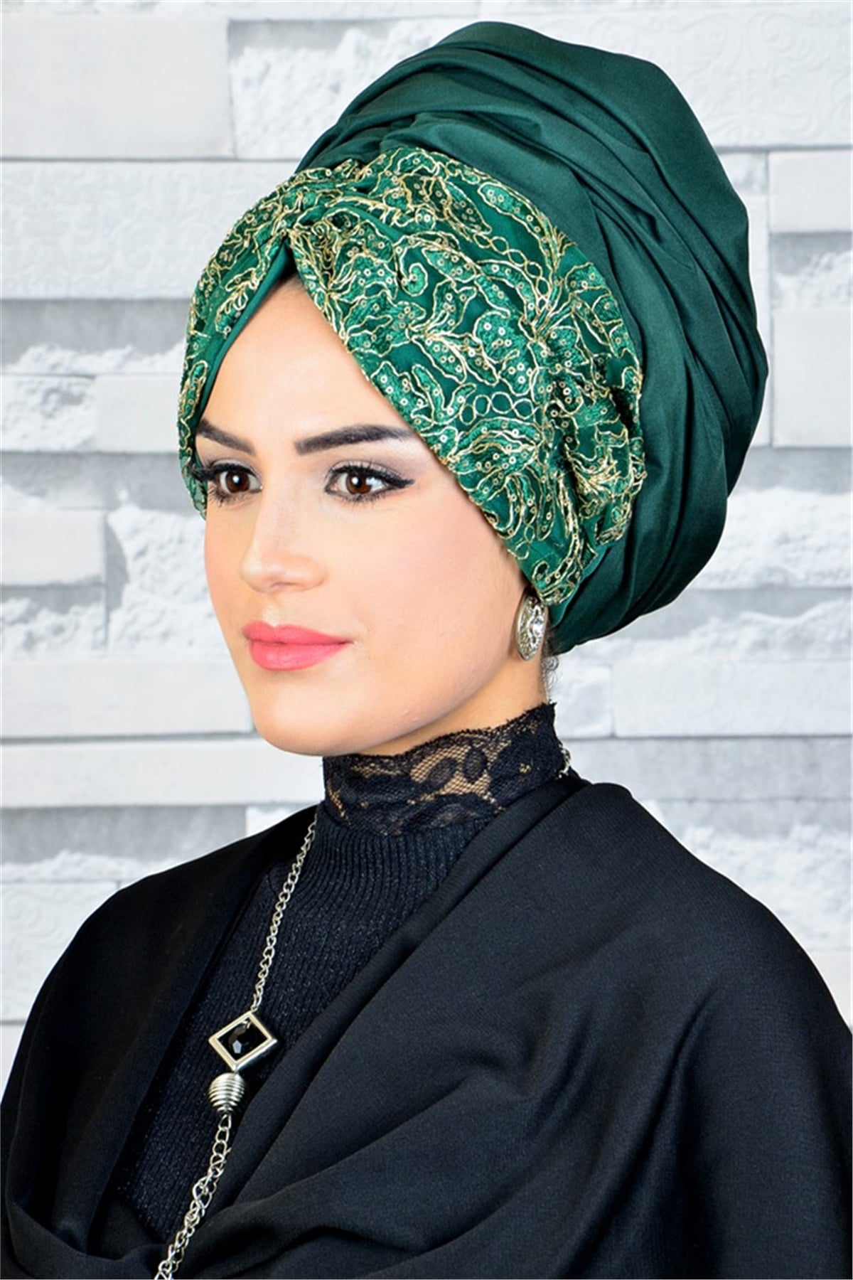 Büzgülü Zümrüt Bandana Pratik Şal BND6009