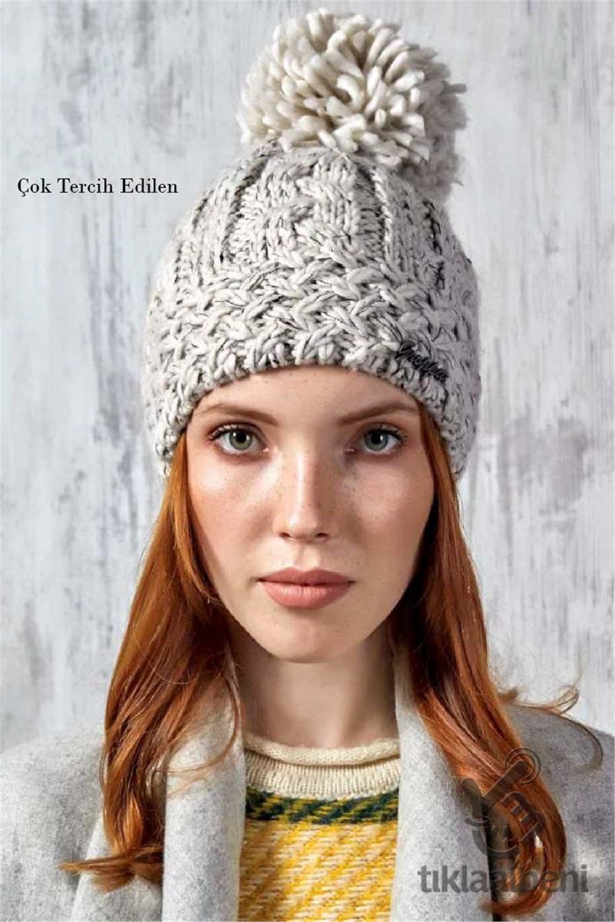 Kalın Tüylü Ponponlu Ekru Bayan Bere - Groppa 21625