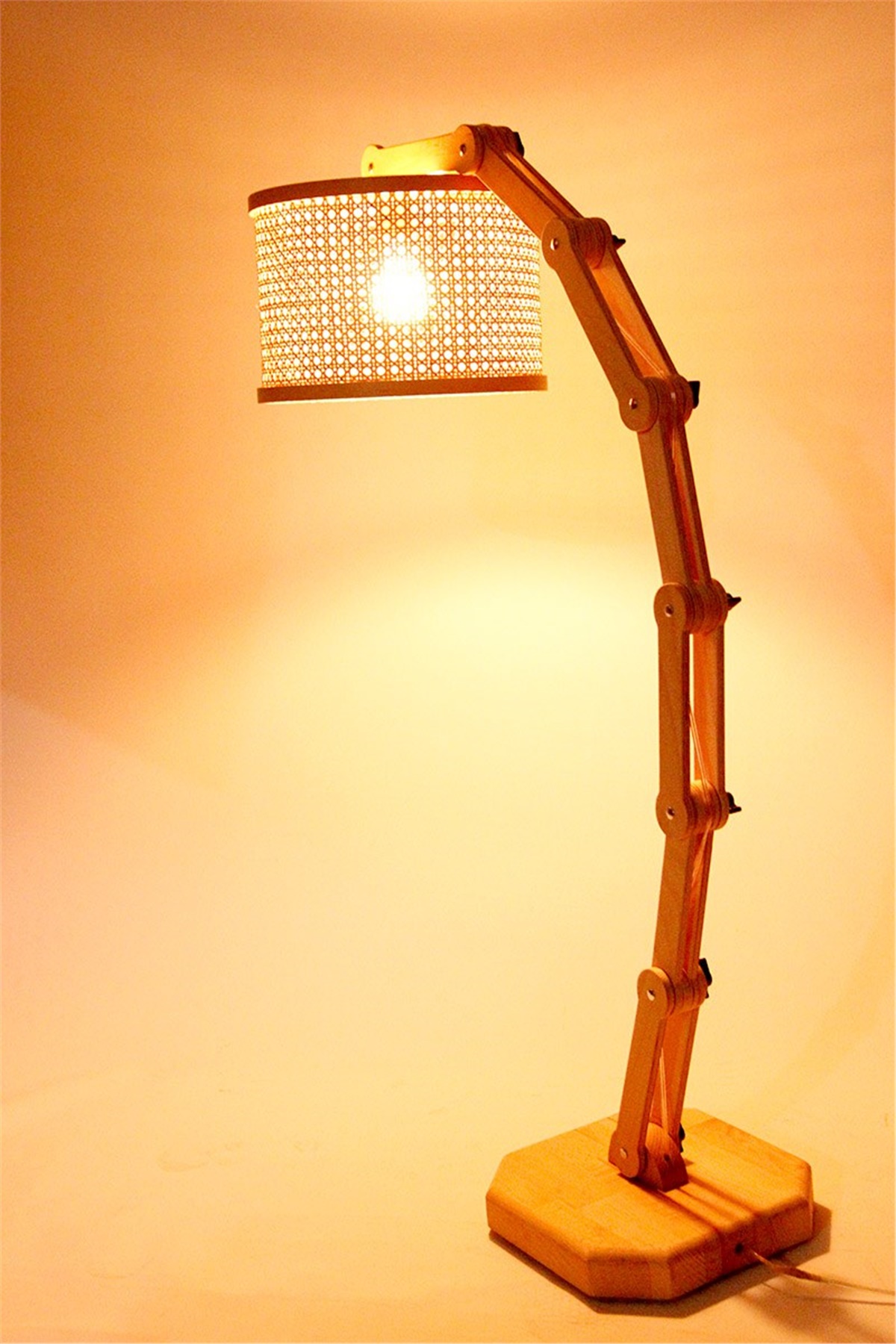 Ahşap Lambader, El Sanatı Ağaç Rattan Lambader TKL34