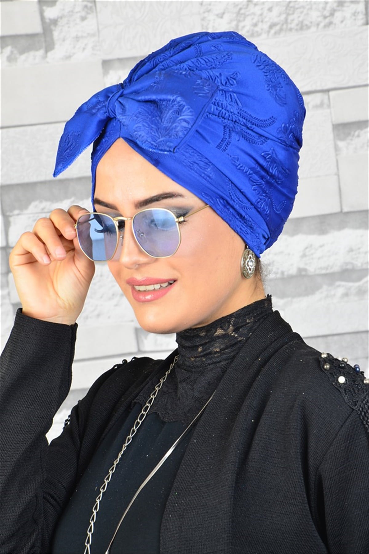 Fiyonklu Sax Mavi Tesettür Bone tb2003