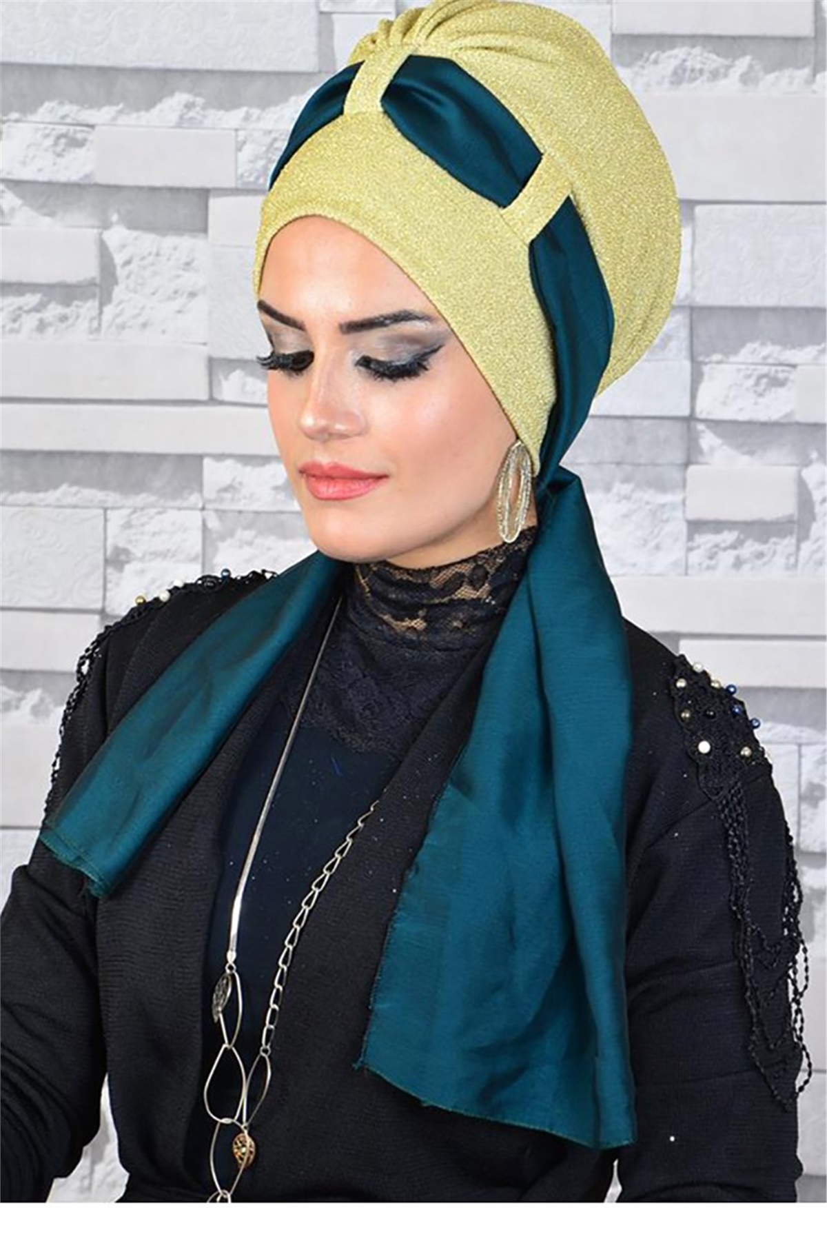 Gold Simli Fularlı Abiye Bone bna046