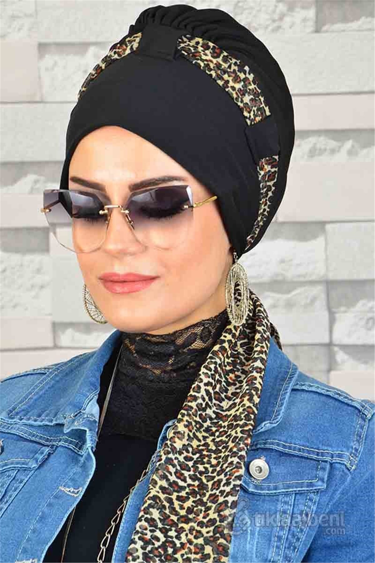 Leopar Fularlı Siyah Hazır Fularlı Eşarp tb2024