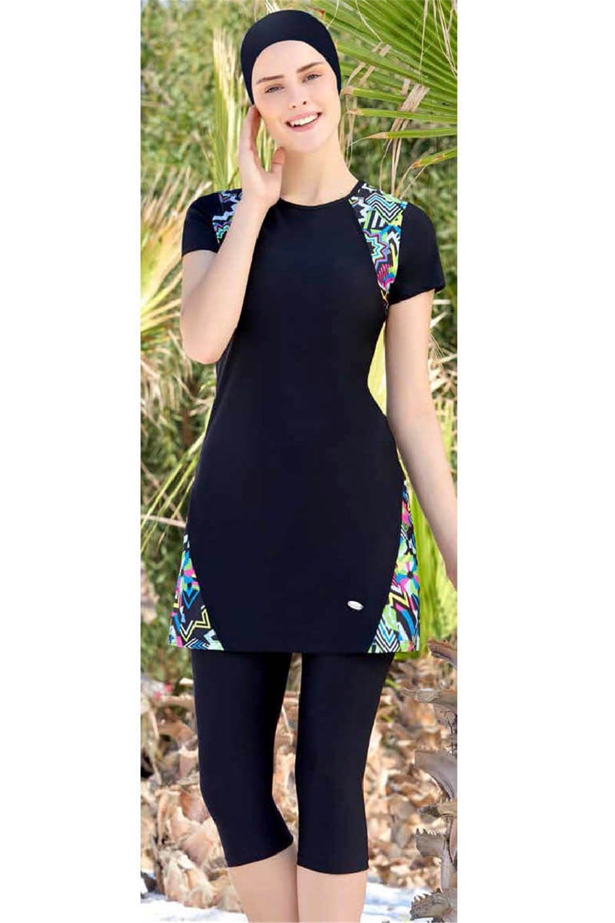 Siyah Sportif Yarı Kapalı Mayo 33210