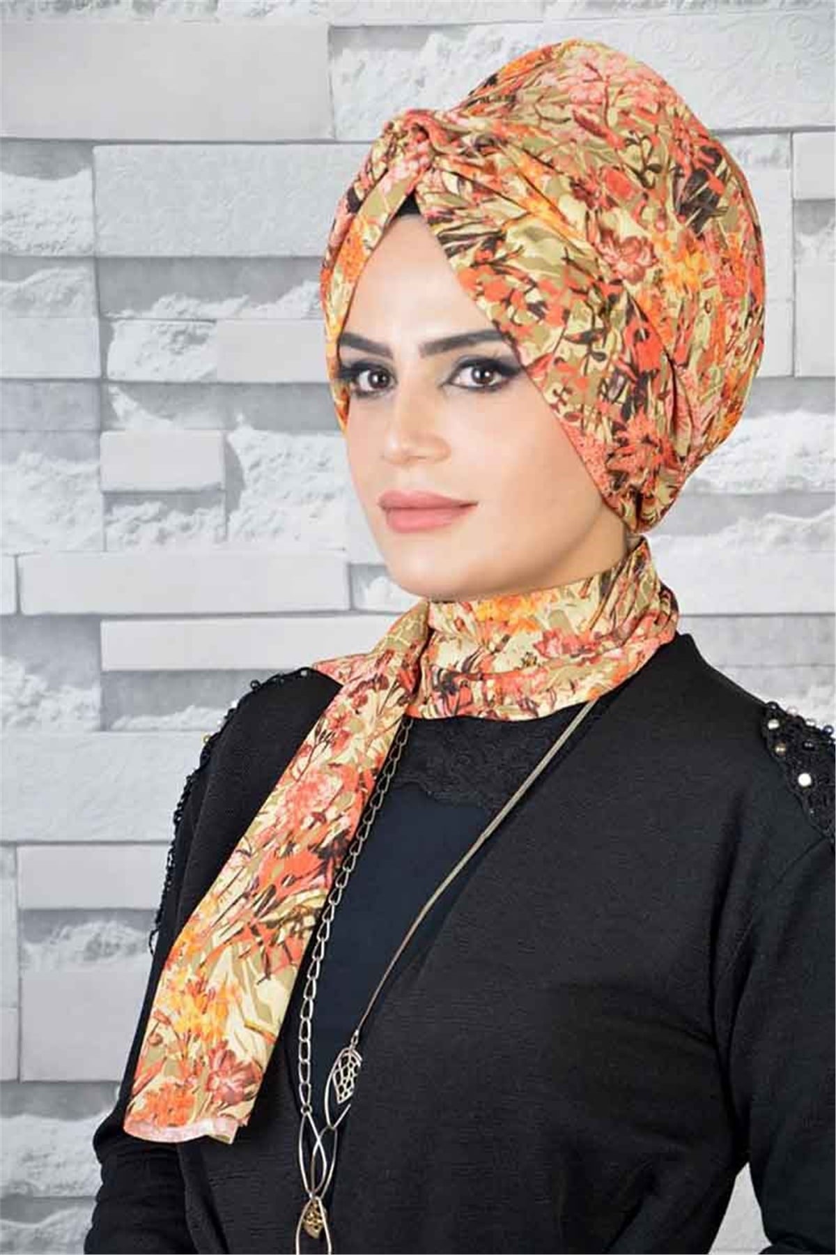 Yaprak Desenli Zincir Bone Şal T13962