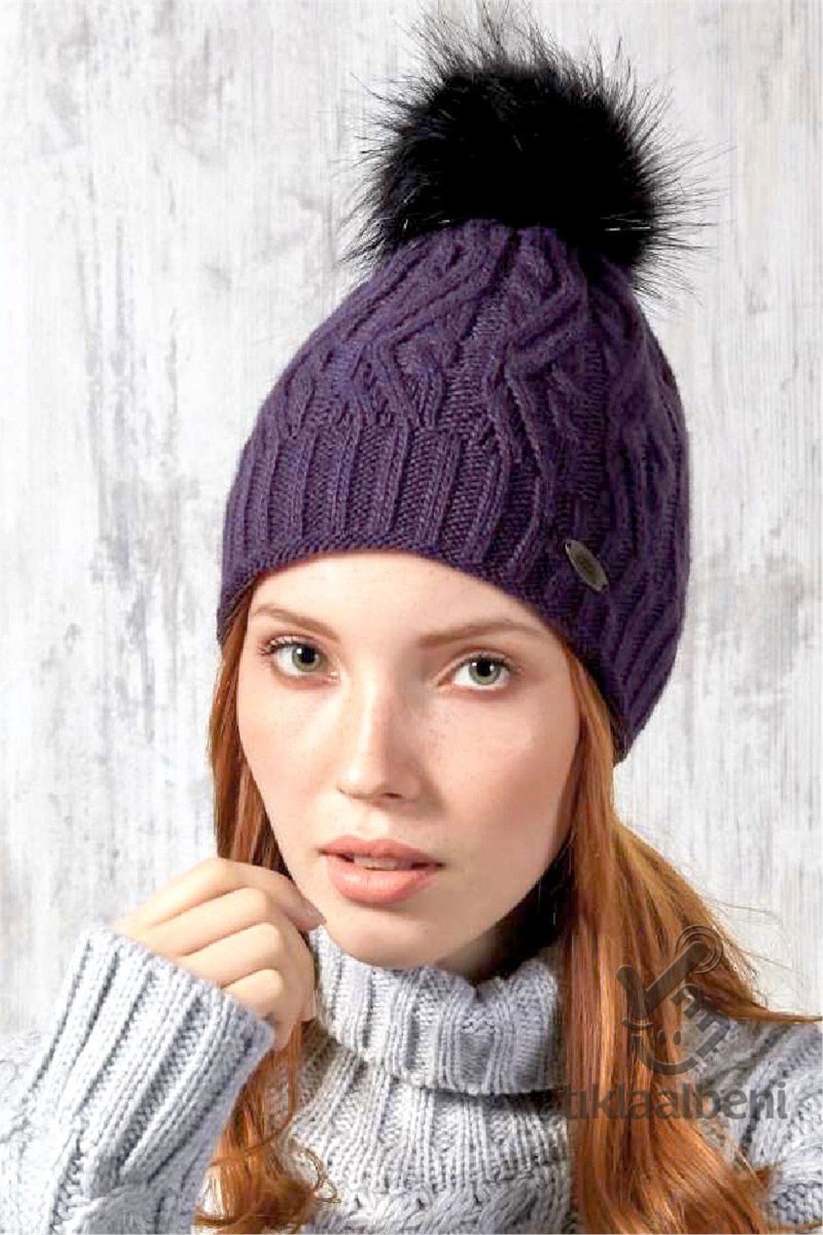 Groppa 51622 Tuylu Ponponlu Bere  Mor