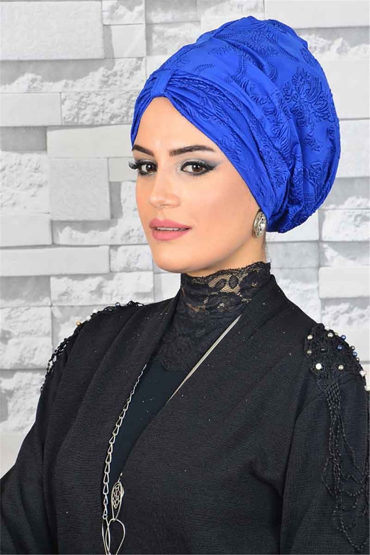 Biritli Saks Mavi Tesettür Bone tb2001