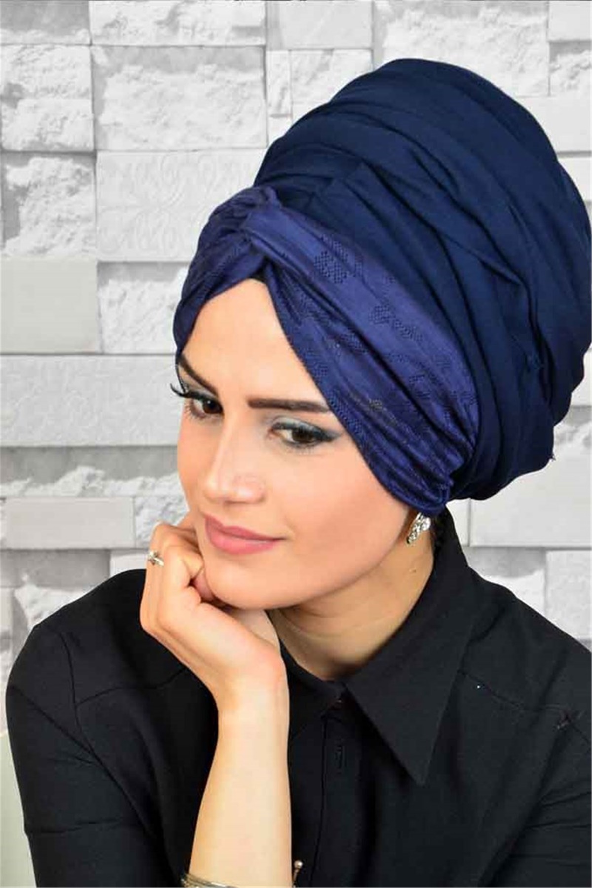 Burgu Lacivert Bandana Hazır Şal BND3022