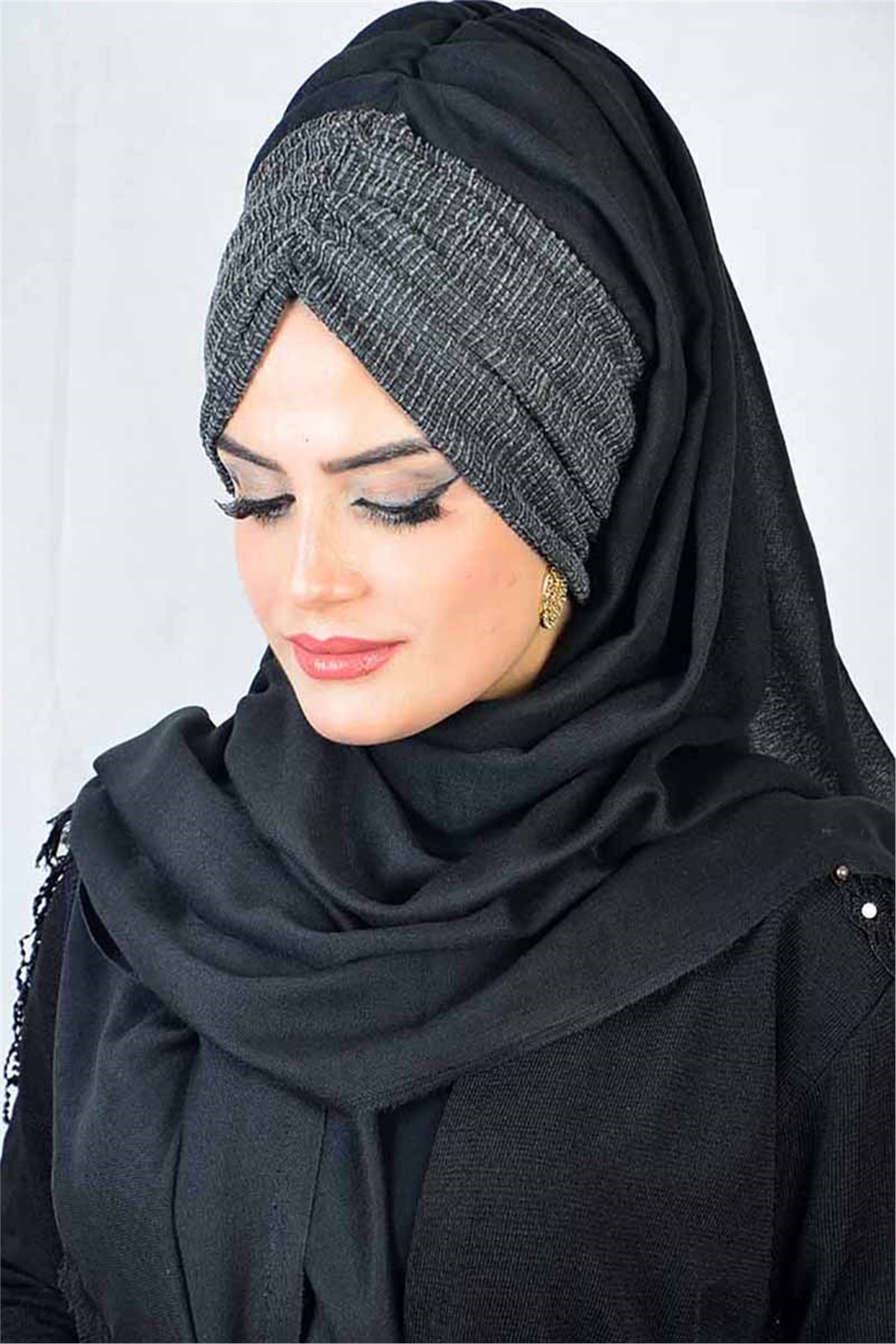 Büzgülü Siyah Bandana Pratik Şal BND518