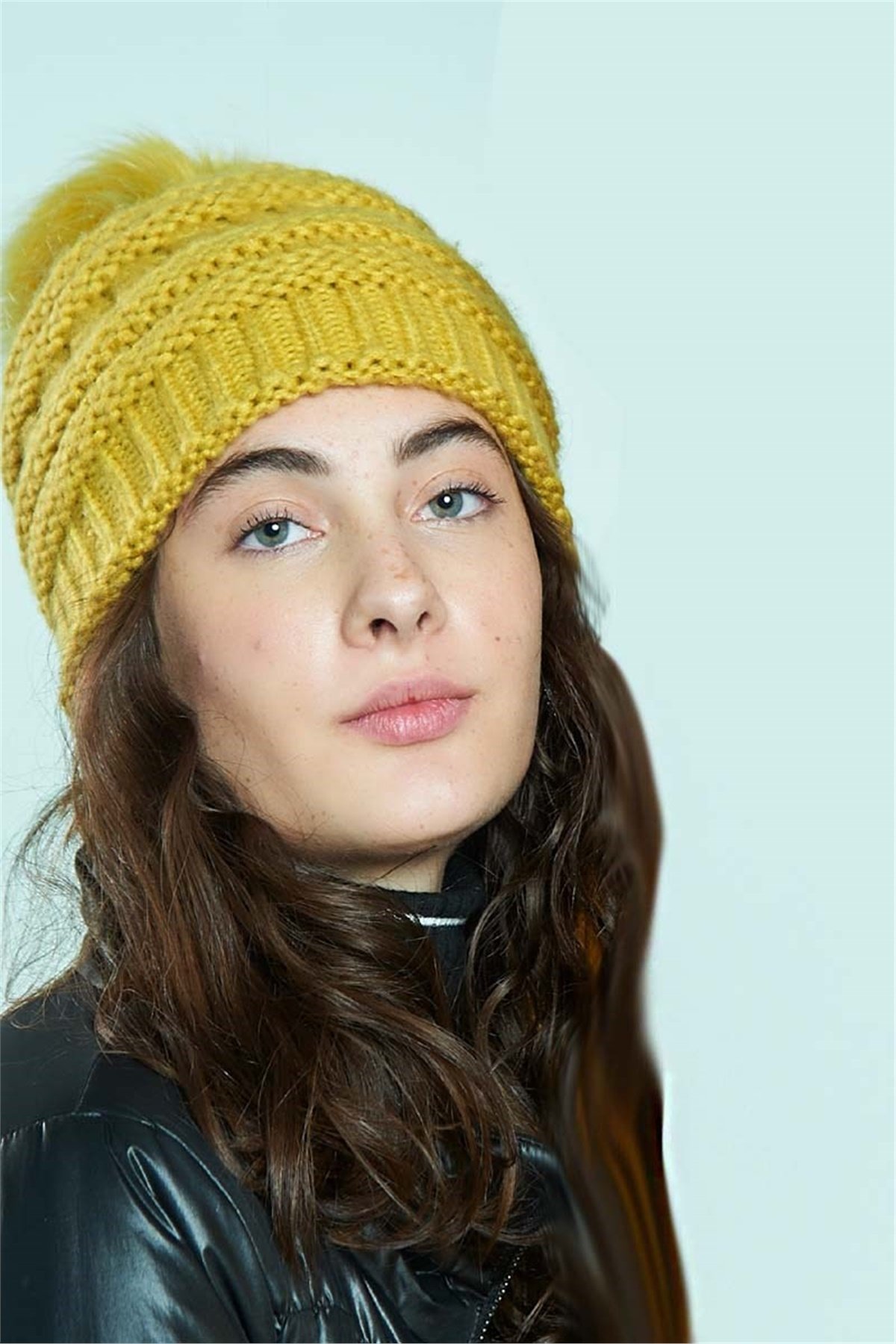 Çift Katlı Kürk Ponponlu Bayan Fox Bere - Fox 12358