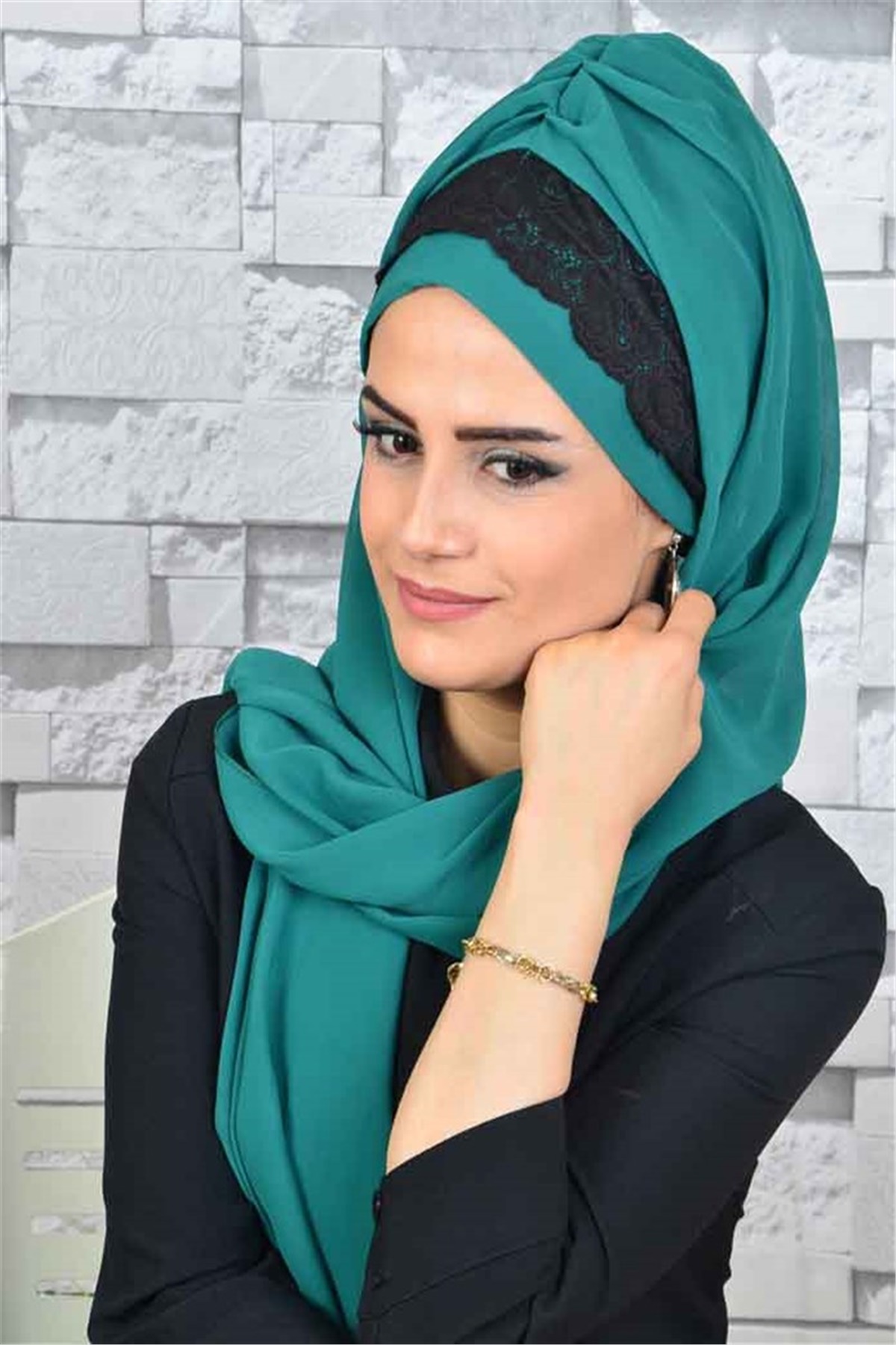 Dantelli Zümrüt Yeşili Bone Şal d614