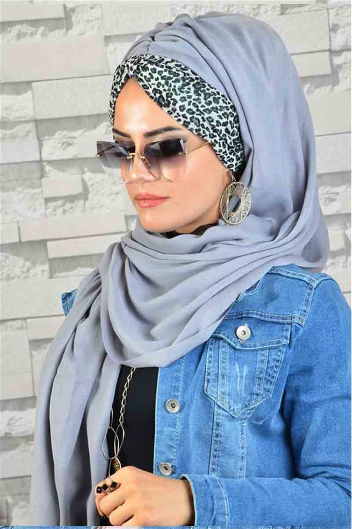 Gri Benekli Biritli Bandana Hazır Şal bnd180