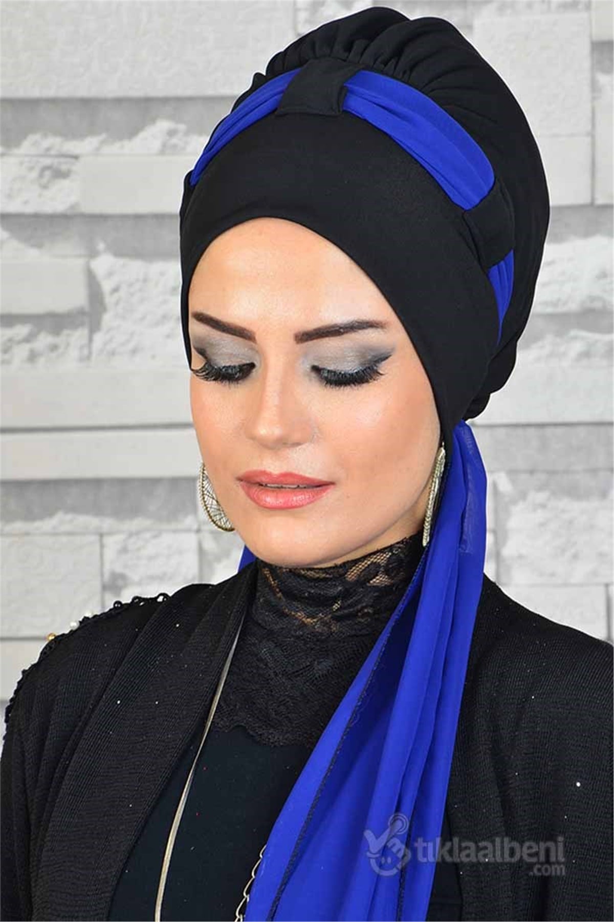 Hazır Fularlı Saks Mavi Siyah Eşarp Pratik Bone tb2013
